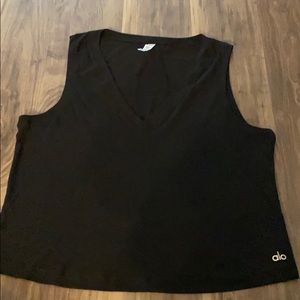 Alo yoga V neck tank top